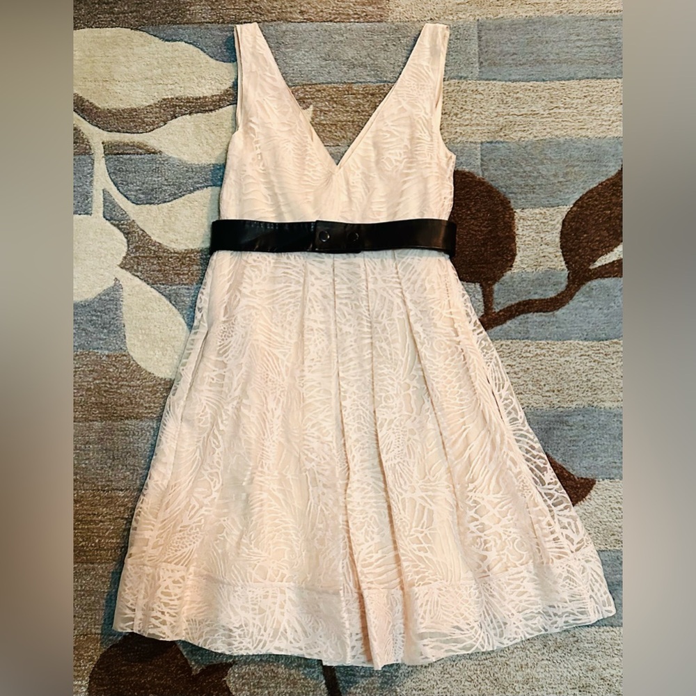 Diane Von Furstenberg Sleeveless Ringwald Peach Burnout Dress Faux Leather Belt - Picture 2 of 11